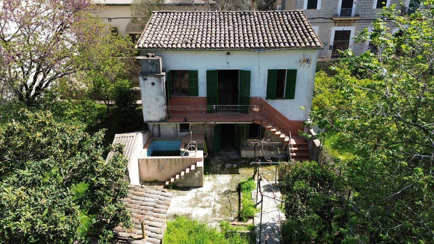 2 slaapkamer Villa te koop in Soller - € 650.000 (Ref: 9909823)