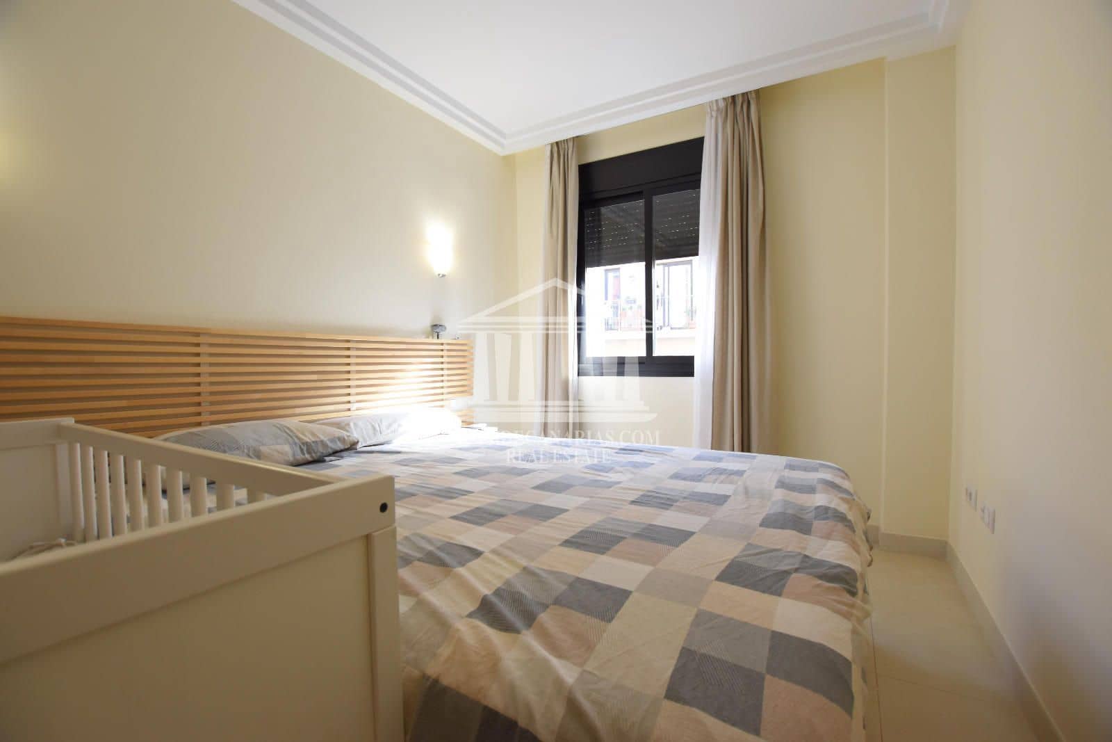 2 slaapkamer Flat te koop in Adeje met zwembad garage - € 308.000 (Ref: 10061182)