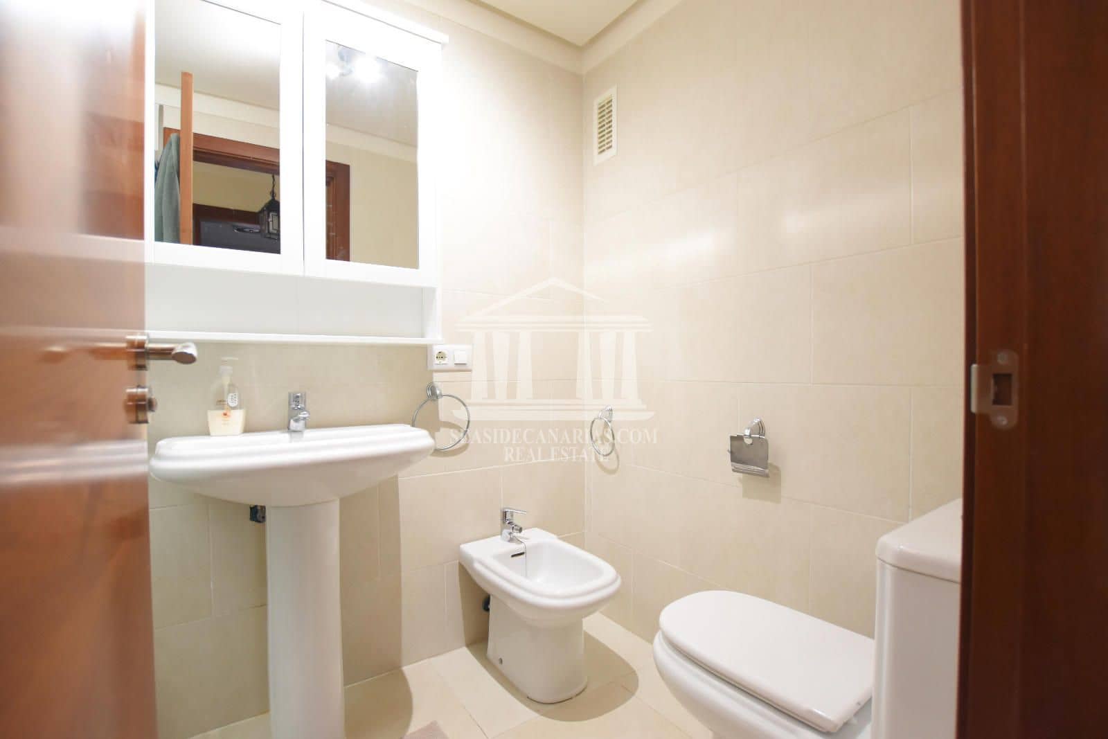 2 slaapkamer Flat te koop in Adeje met zwembad garage - € 308.000 (Ref: 10061182)