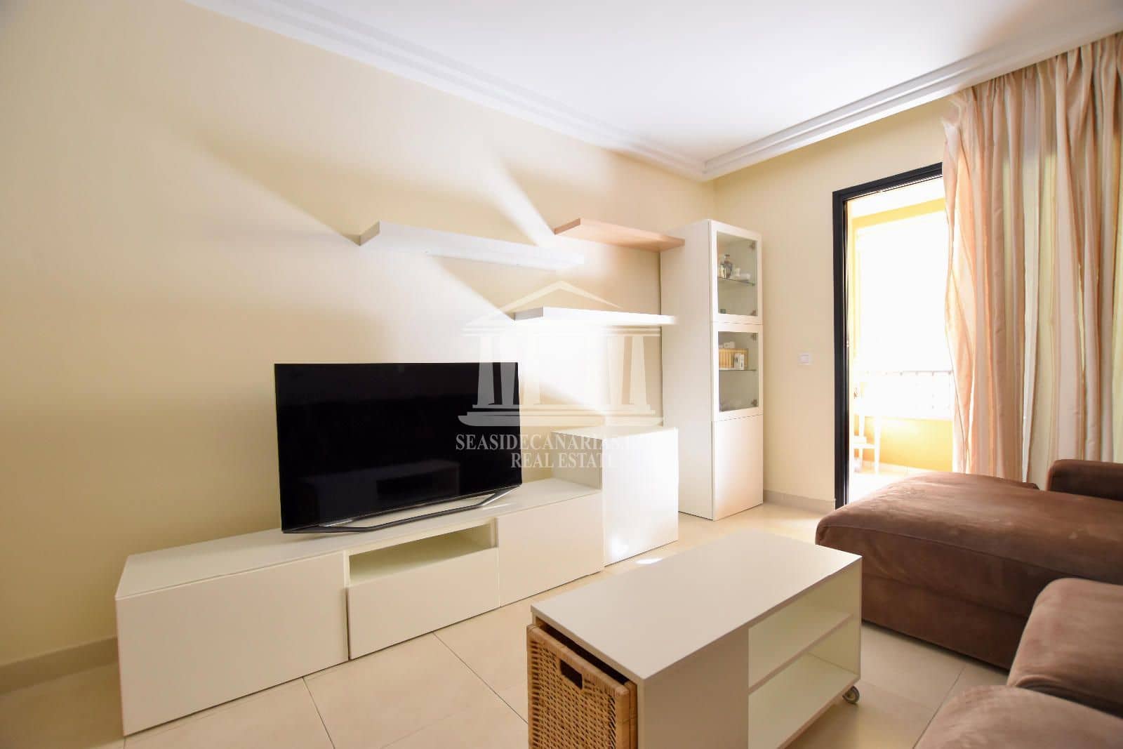 2 slaapkamer Flat te koop in Adeje met zwembad garage - € 308.000 (Ref: 10061182)