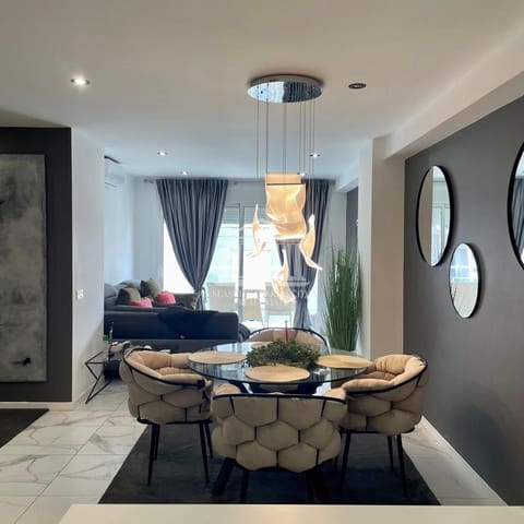 2 sypialnia Mieszkanie na sprzedaż w Casco Urbano, Adeje z garażem - 340 000 € (Ref: 10077350)