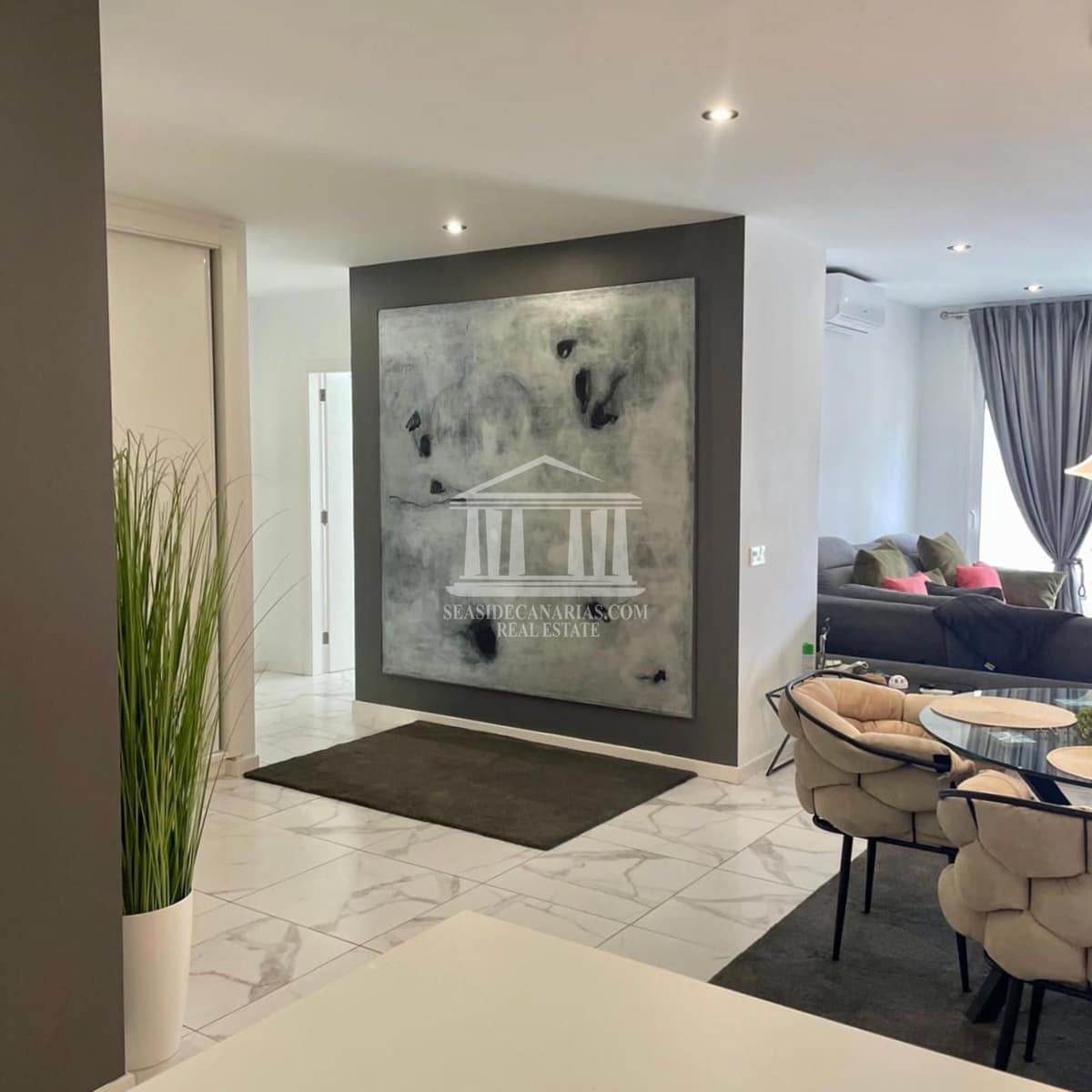 2 bedroom Flat for sale in Adeje with garage - € 340,000 (Ref: 10077350)