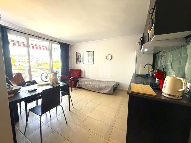 Asunto myytävänä paikassa Golf del Sur, San Miguel de Abona mukana uima-altaan 
autotalli - 165 000 € (Ref: 10098706)