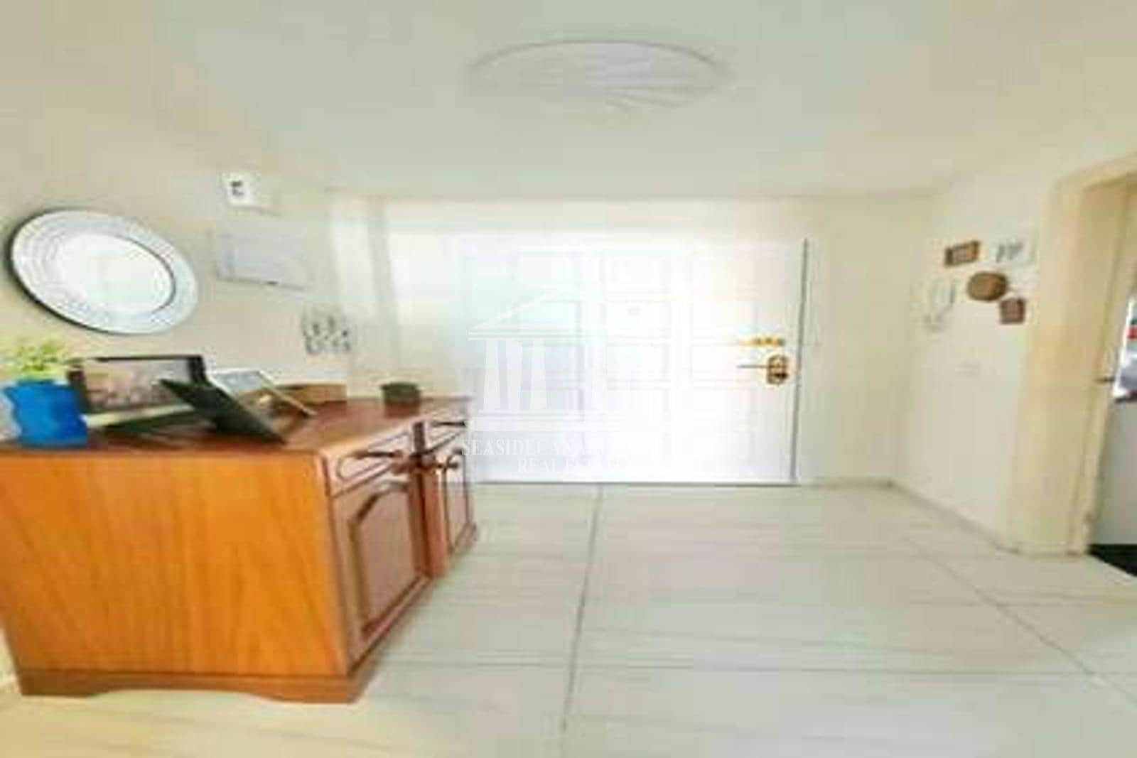 4 bedroom Flat for sale in Adeje - € 265,000 (Ref: 10130912)
