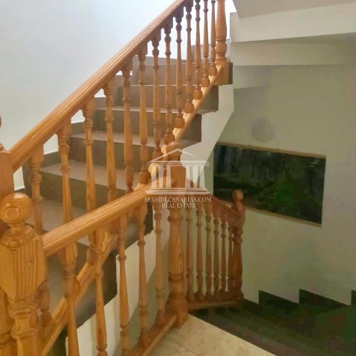 4 soverom Villa til salgs i Alcala med garasje - € 410 000 (Ref: 10144981)