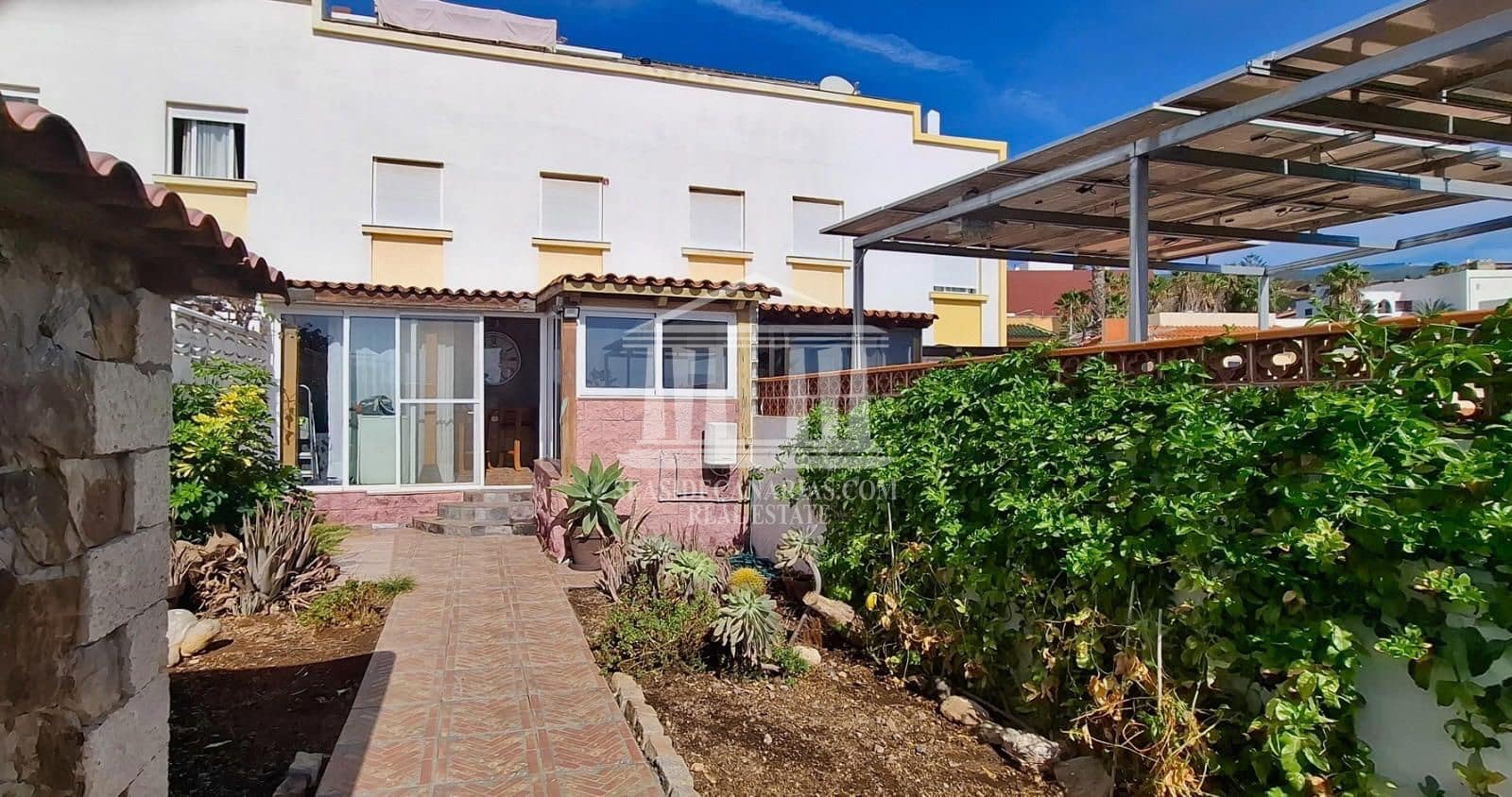 Piso de 2 habitaciones en San Miguel de Abona en venta con garaje - 279.000 € (Ref: 10174250)