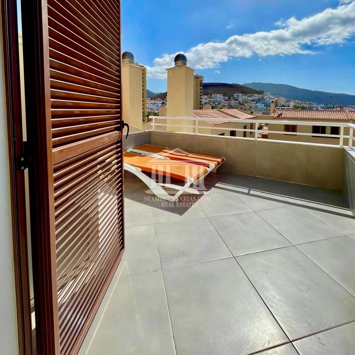 2 soverom Leilighet til salgs i Playa de las Americas med svømmebasseng - € 550 000 (Ref: 8499682)