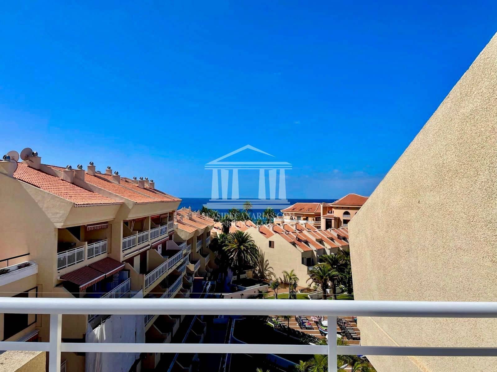 2 soverom Leilighet til salgs i Playa de las Americas med svømmebasseng - € 550 000 (Ref: 8499682)