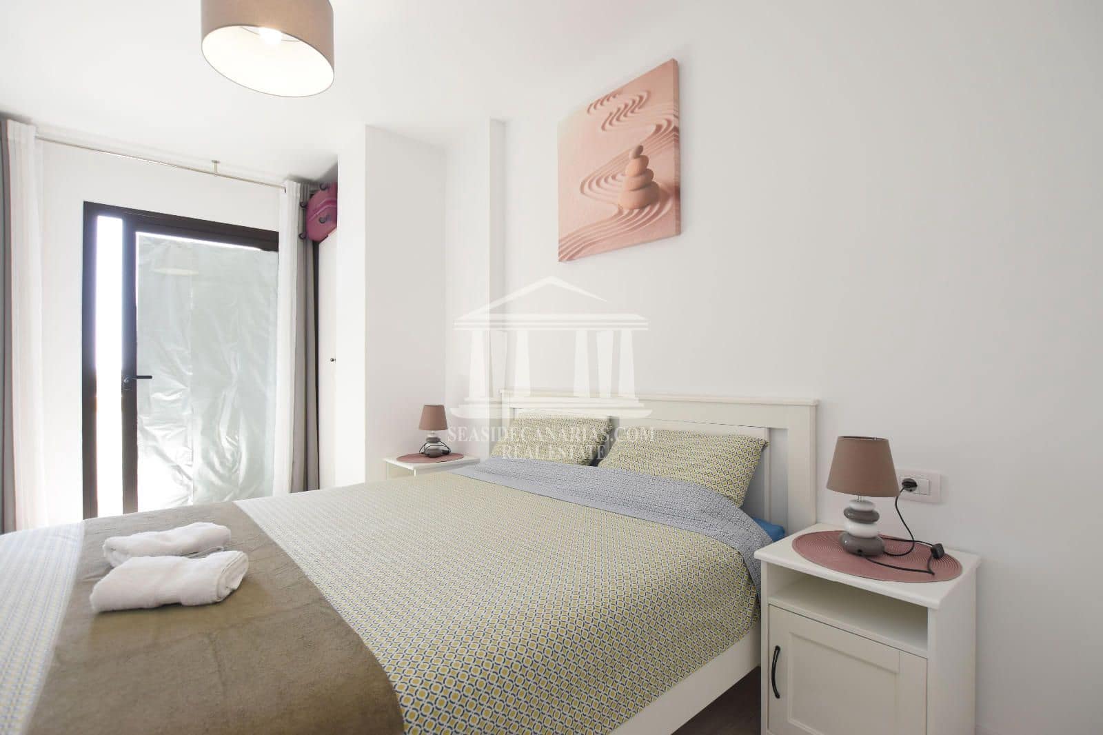 1 soverom Leilighet til salgs i Playa de las Americas med svømmebasseng garasje - € 330 000 (Ref: 8635865)