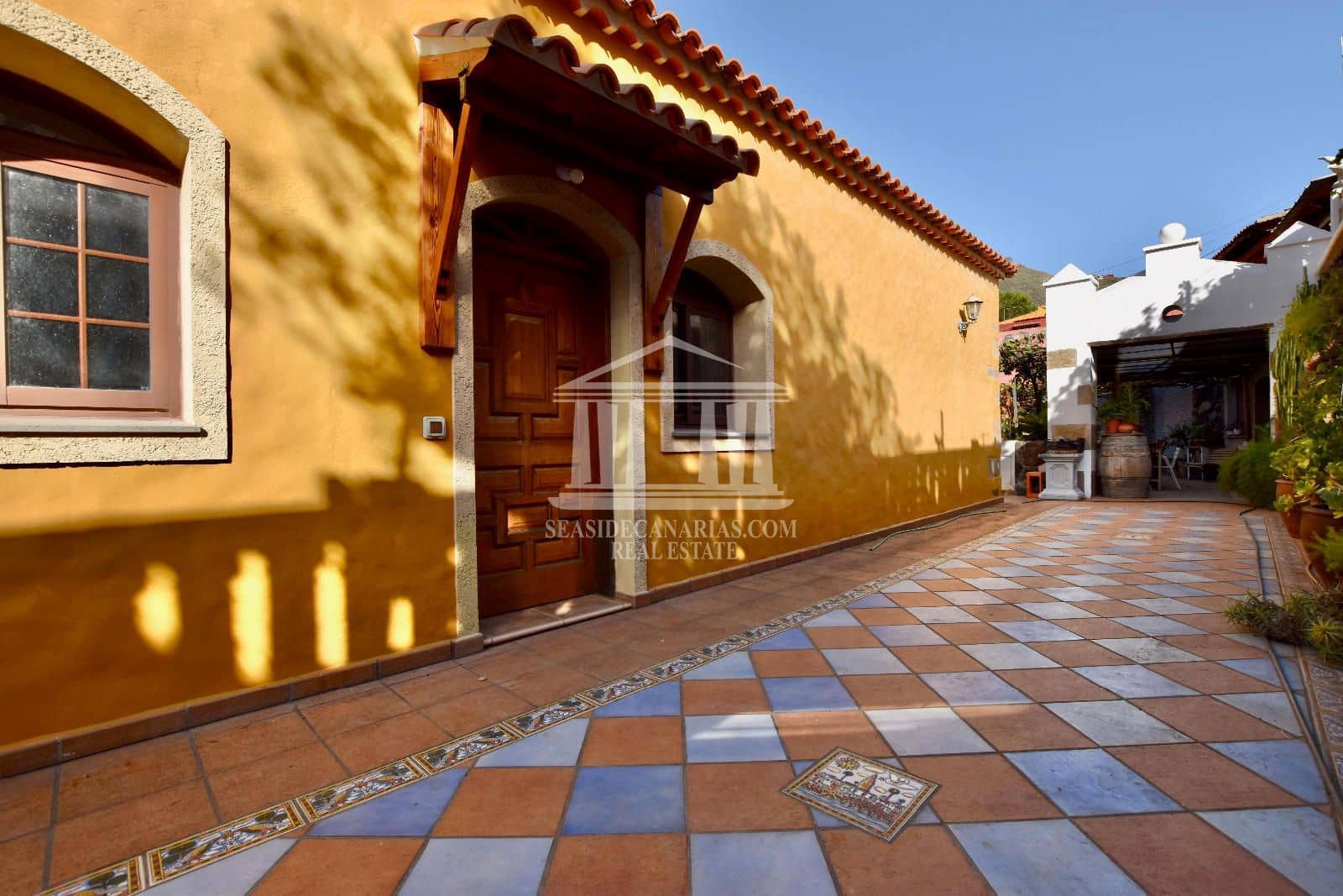 4 soveværelse Villa til salg i San Cristobal de La Laguna med garage - € 870.000 (Ref: 8718768)