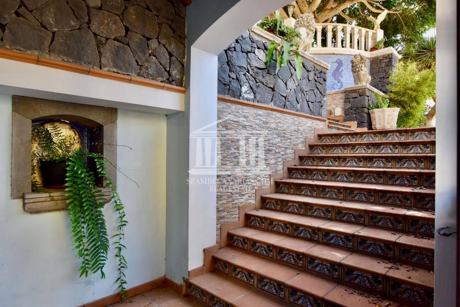 4 soveværelse Villa til salg i San Cristobal de La Laguna med garage - € 870.000 (Ref: 8718768)