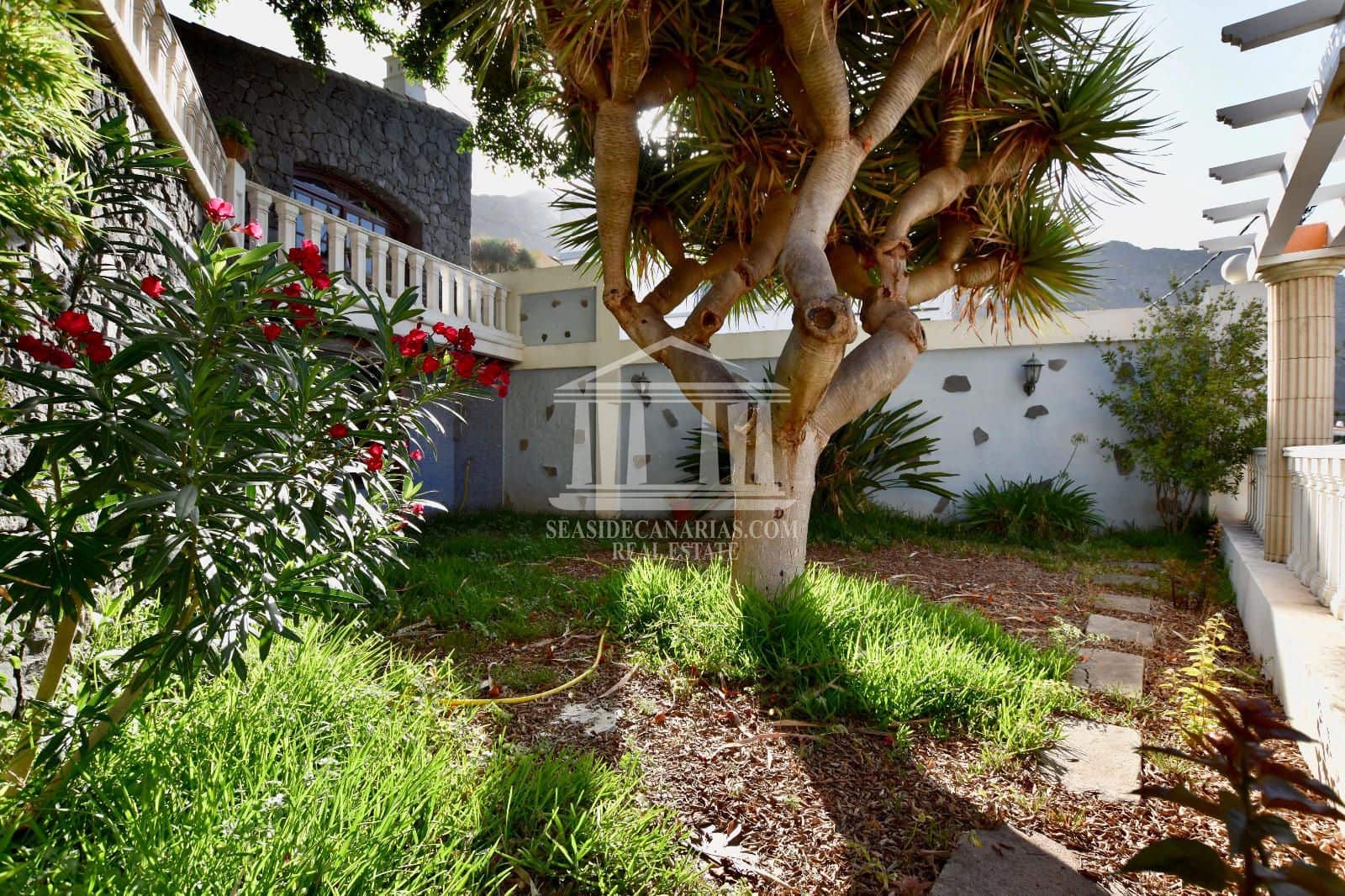 4 soveværelse Villa til salg i San Cristobal de La Laguna med garage - € 870.000 (Ref: 8718768)