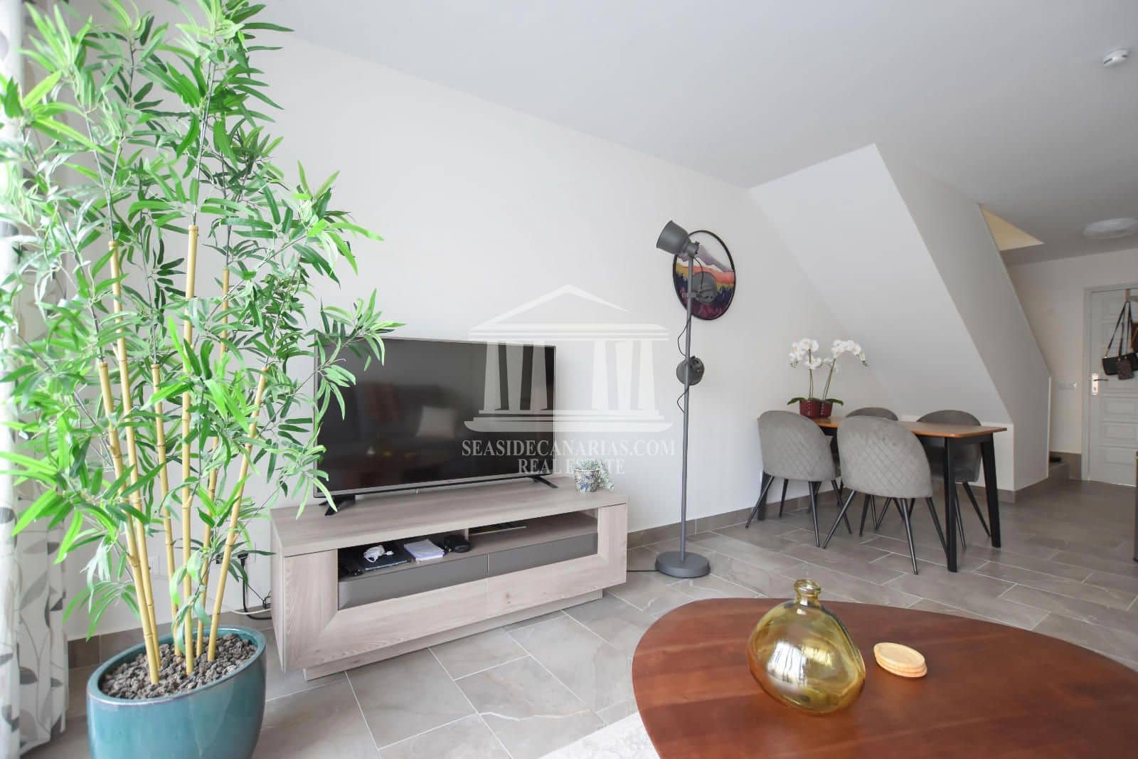 2 soverom Leilighet til salgs i Costa del Silencio med svømmebasseng garasje - € 325 000 (Ref: 8924779)