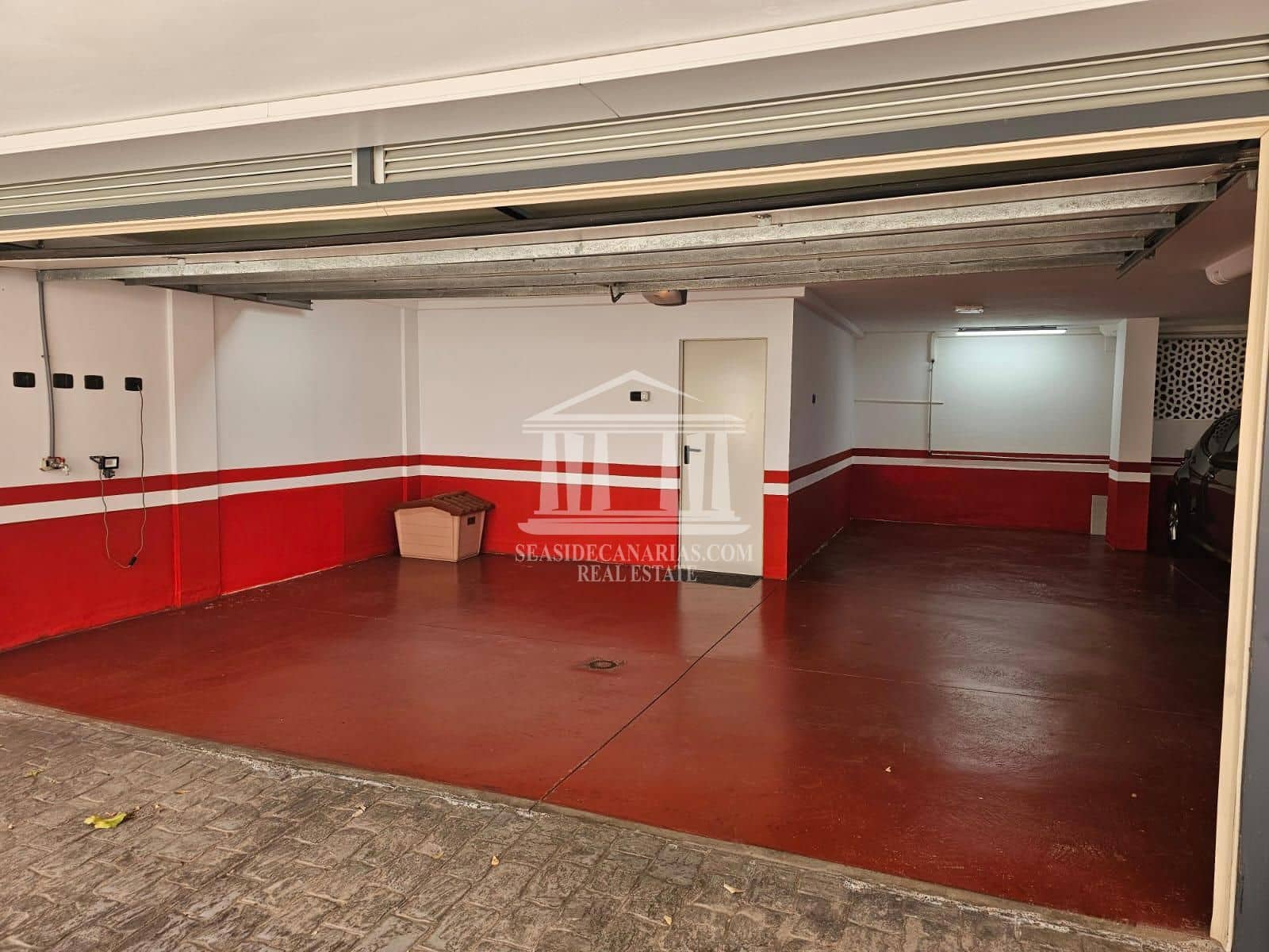 4 soverom Hus til salgs i Adeje med svømmebasseng garasje - € 673 000 (Ref: 9752377)