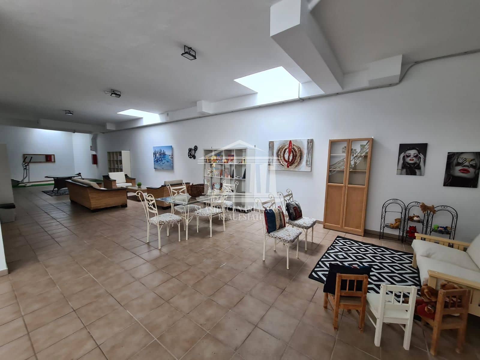 4 soverom Hus til salgs i Adeje med svømmebasseng garasje - € 673 000 (Ref: 9752377)