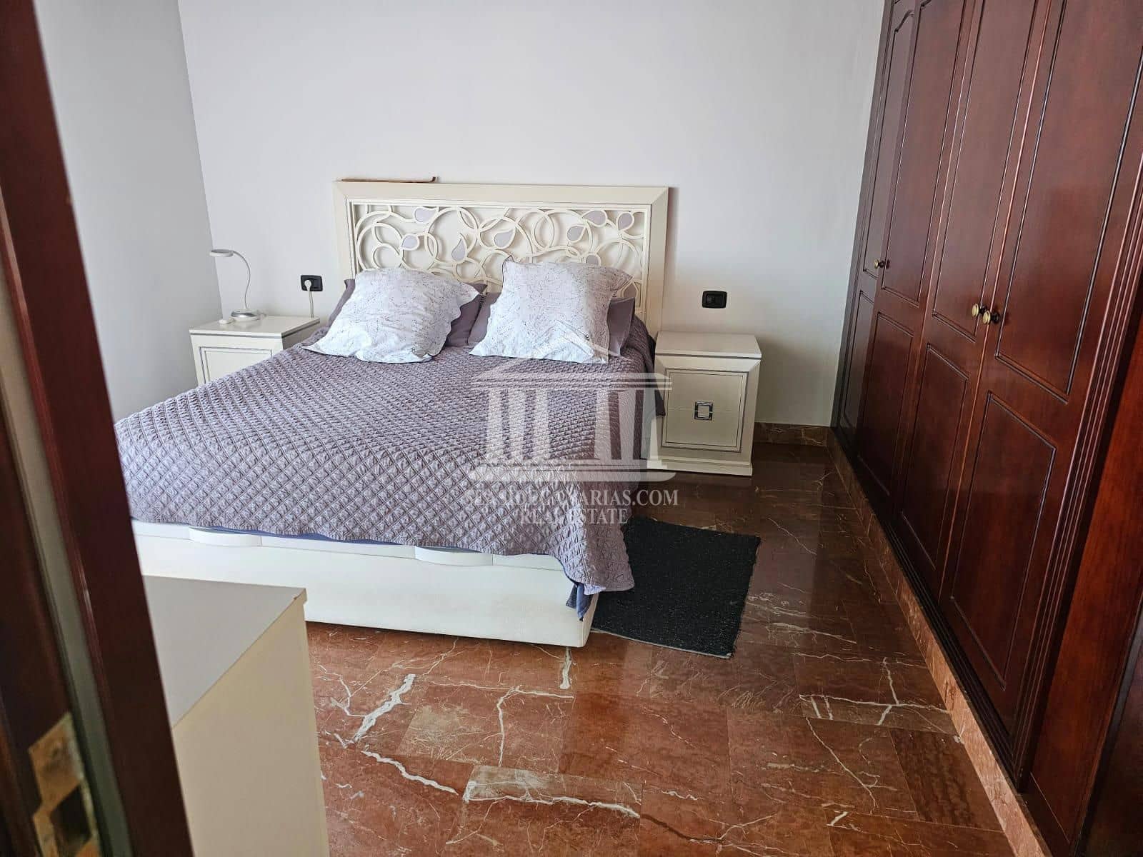 4 soverom Hus til salgs i Adeje med svømmebasseng garasje - € 673 000 (Ref: 9752377)