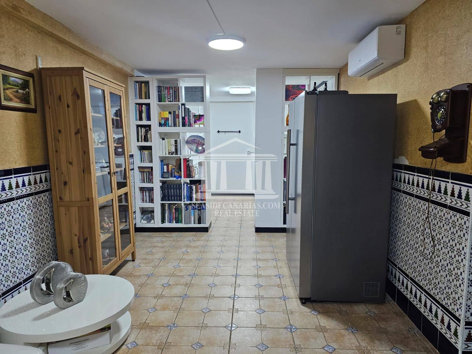 4 soverom Hus til salgs i Adeje med svømmebasseng garasje - € 673 000 (Ref: 9752377)