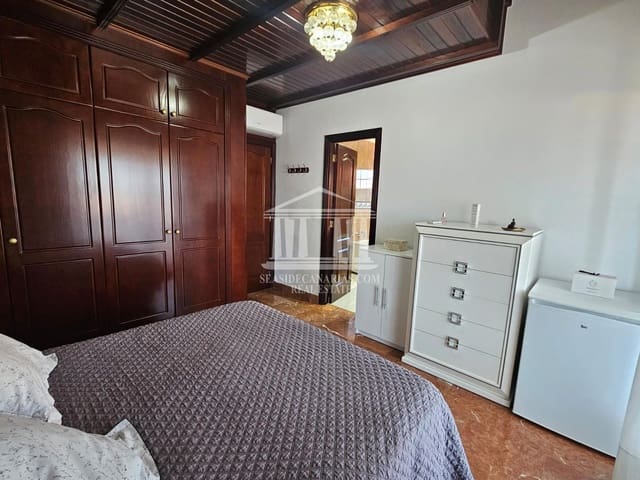 4 soverom Hus til salgs i Adeje med svømmebasseng garasje - € 673 000 (Ref: 9752377)