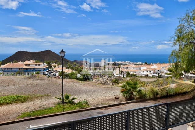 2 soverom Hus til salgs i Chayofa, Arona med garasje - € 389 000 (Ref: 9752378)