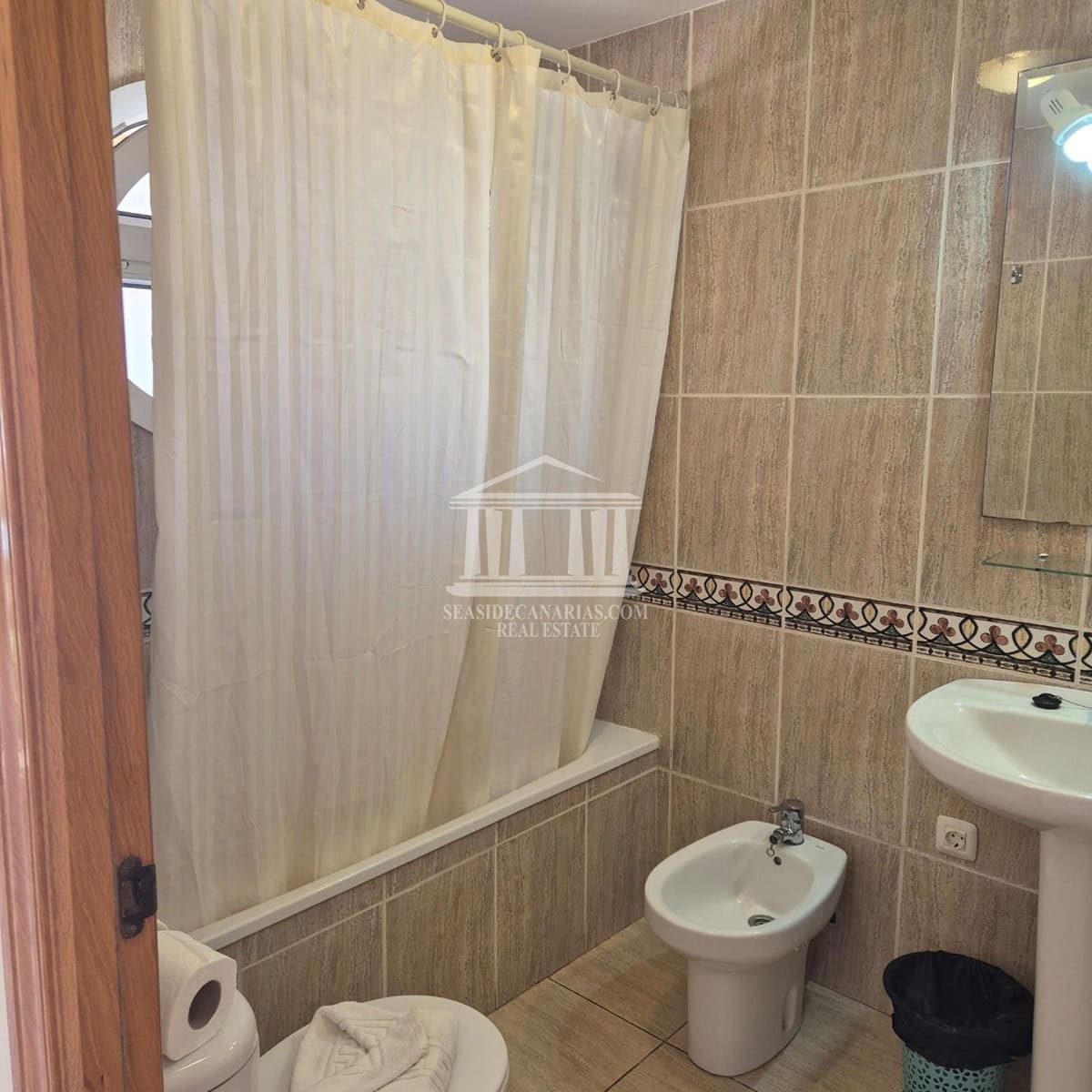 1 soverom Leilighet til salgs i Costa del Silencio med svømmebasseng - € 226 200 (Ref: 9752380)