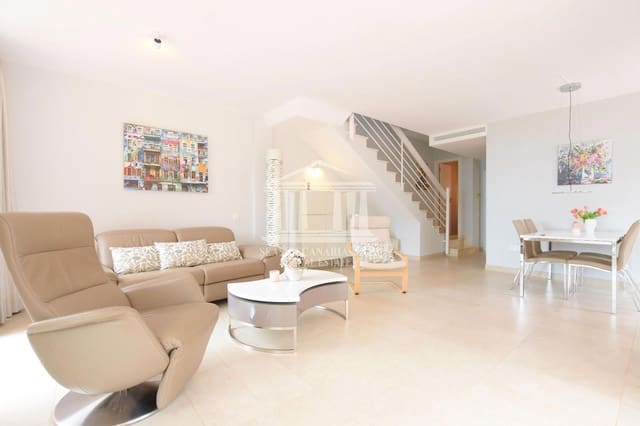 3 bedroom Villa for sale in La Caleta Adeje, Adeje with pool garage - € 1,250,000 (Ref: 9752381)