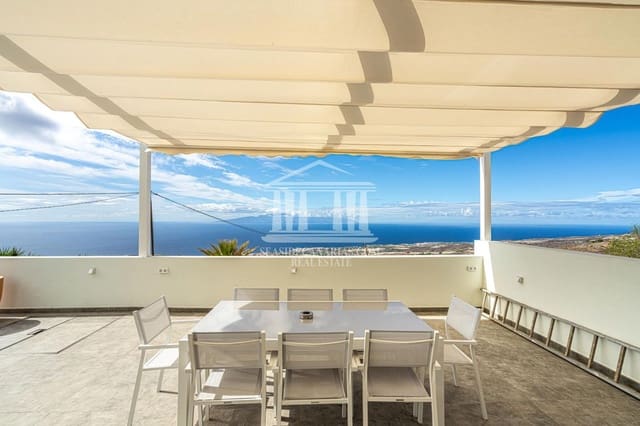 3 soverom Villa til salgs i Guía de Isora med svømmebasseng garasje - € 998 000 (Ref: 9752383)