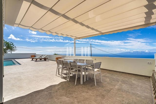 3 soverom Villa til salgs i Guía de Isora med svømmebasseng garasje - € 998 000 (Ref: 9752383)