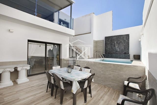 4 bedroom Villa for sale in Armeñime, Adeje with pool garage - € 785,000 (Ref: 9752384)