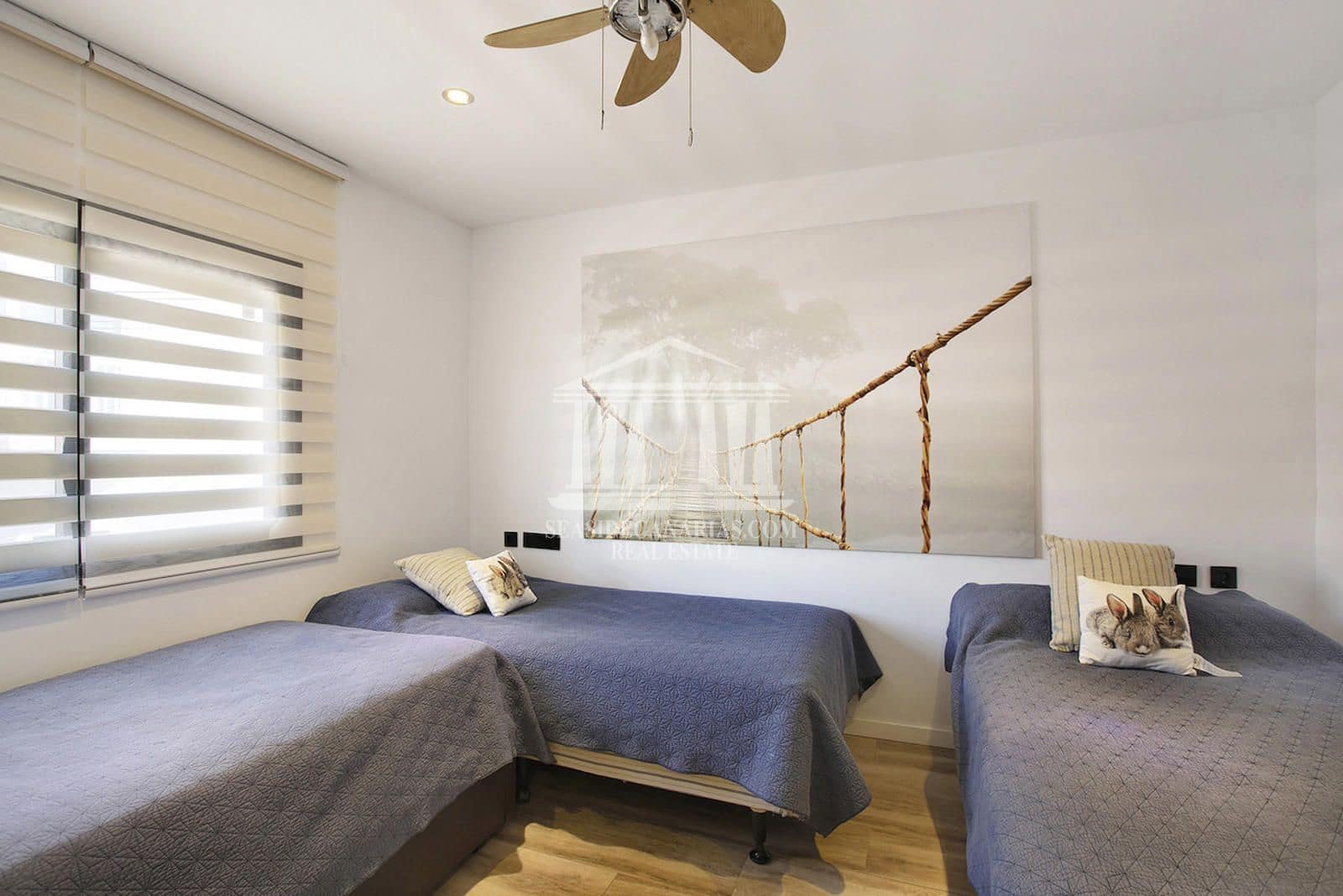 4 bedroom Villa for sale in Armenime with pool garage - € 785,000 (Ref: 9752384)