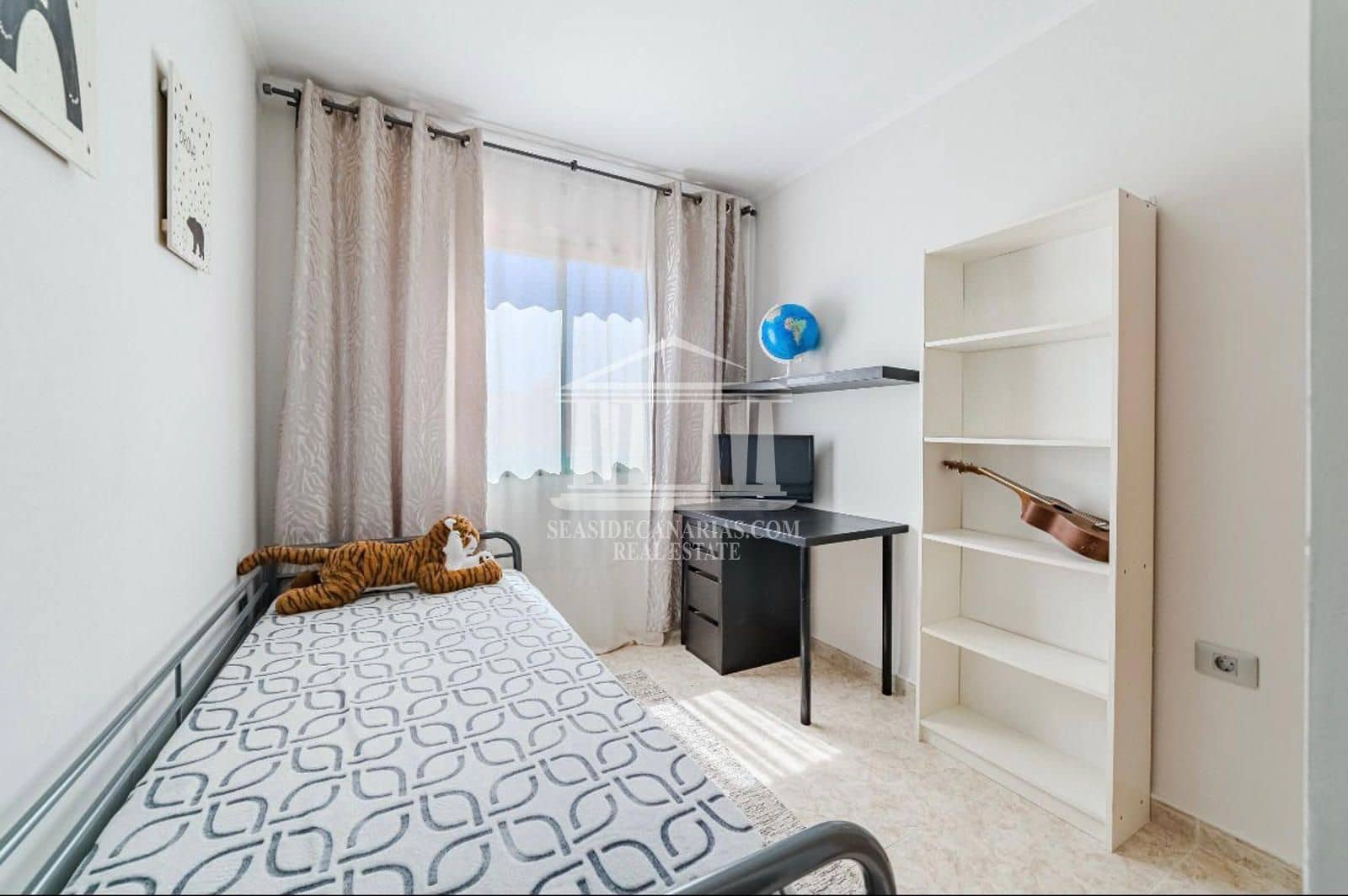 3 soveværelse Byhus til salg i Llano del Camello med swimmingpool garage - € 420.000 (Ref: 9752385)