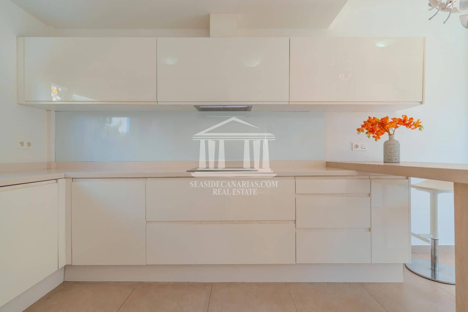 3 slaapkamer Villa te koop in Playa Paraiso met zwembad garage - € 1.175.000 (Ref: 9752386)