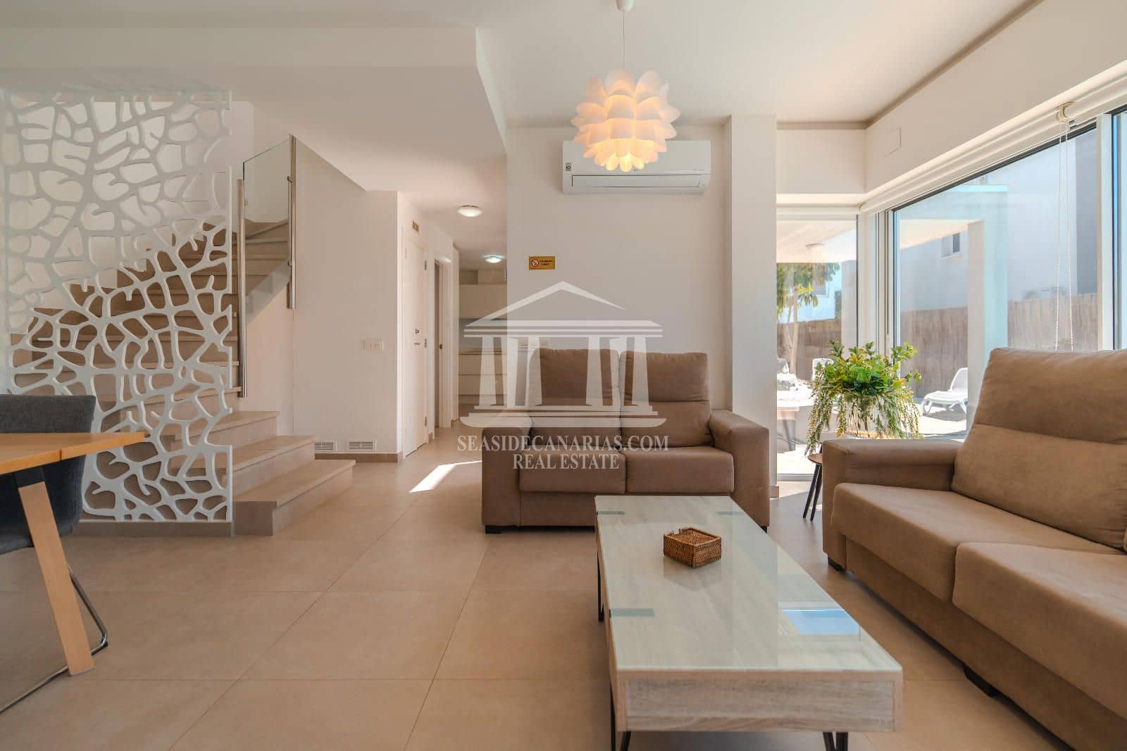 3 slaapkamer Villa te koop in Playa Paraiso met zwembad garage - € 1.175.000 (Ref: 9752386)