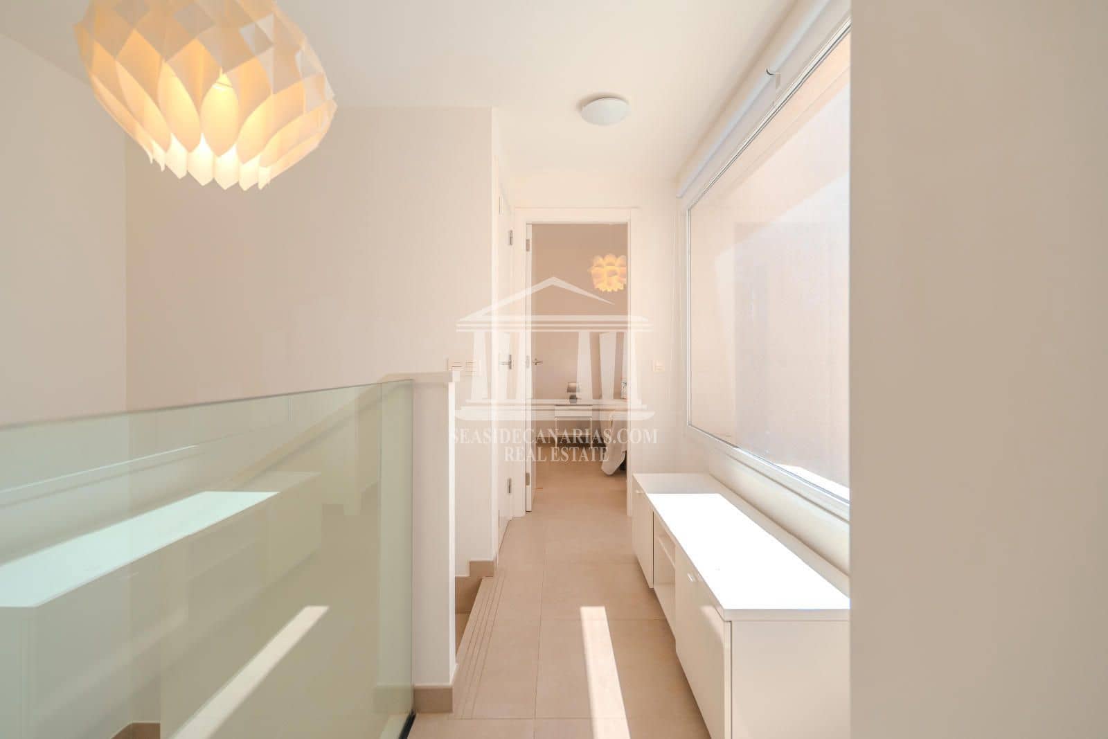 3 slaapkamer Villa te koop in Playa Paraiso met zwembad garage - € 1.175.000 (Ref: 9752386)