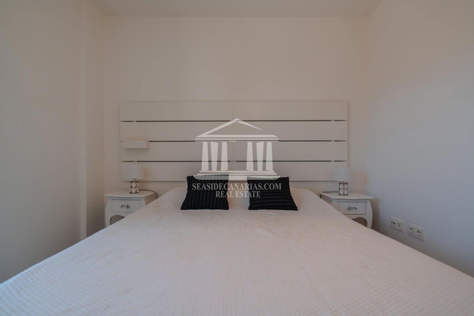 3 slaapkamer Villa te koop in Playa Paraiso met zwembad garage - € 1.175.000 (Ref: 9752386)