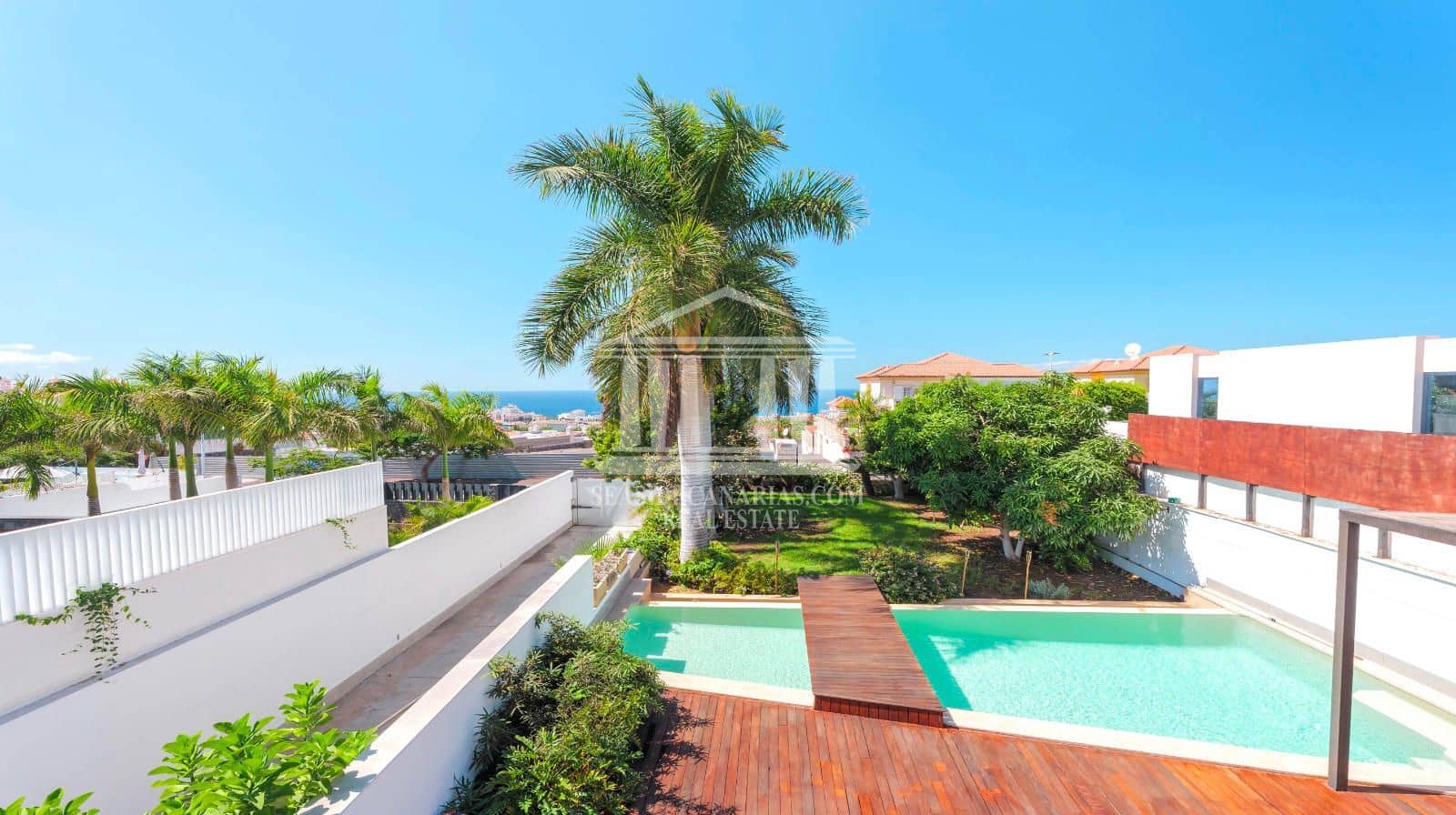 4 sypialnia Willa na sprzedaż w El Madronal z basenem garażem - 2 730 000 € (Ref: 9752388)