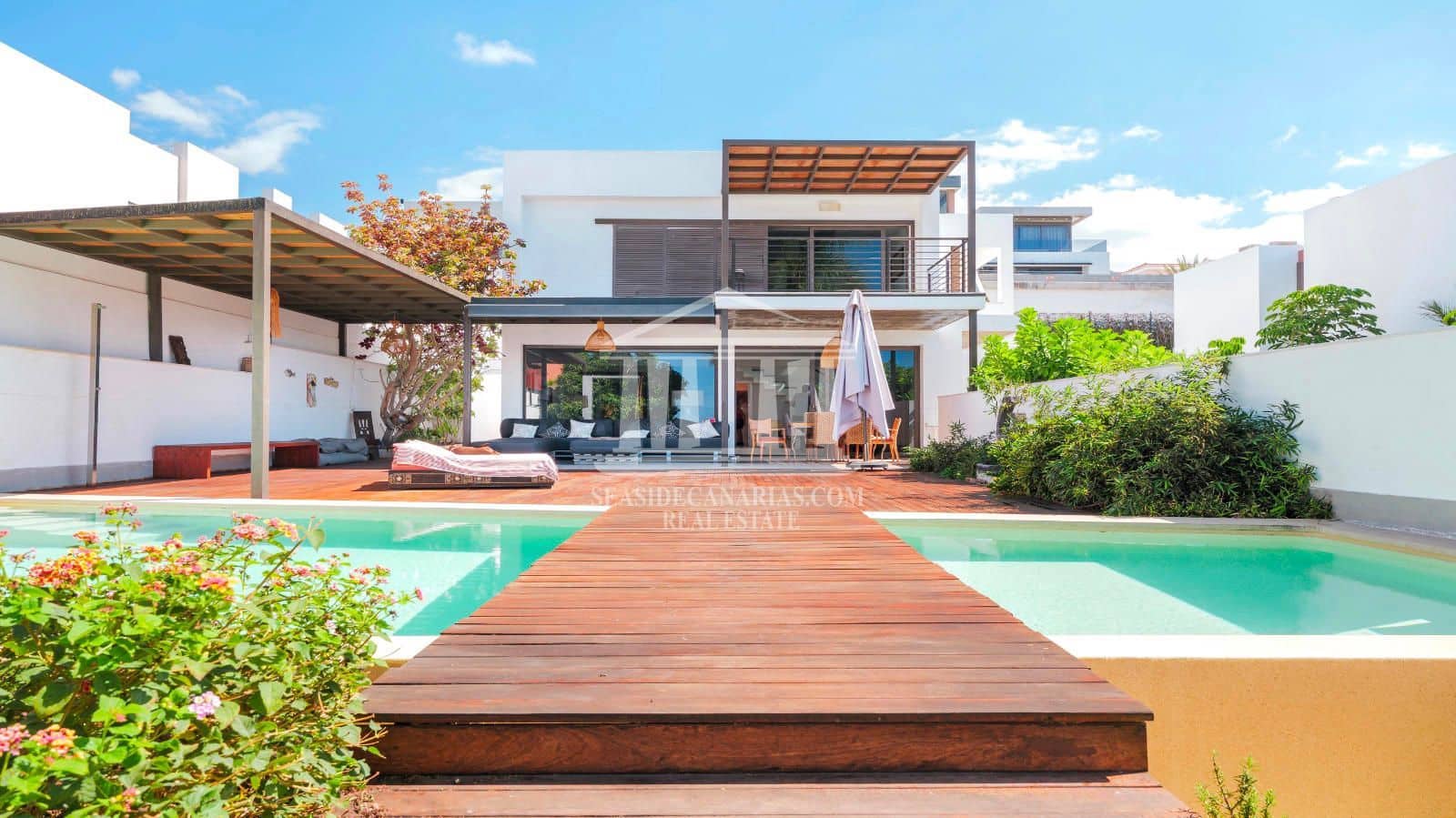 4 sypialnia Willa na sprzedaż w El Madronal z basenem garażem - 2 730 000 € (Ref: 9752388)