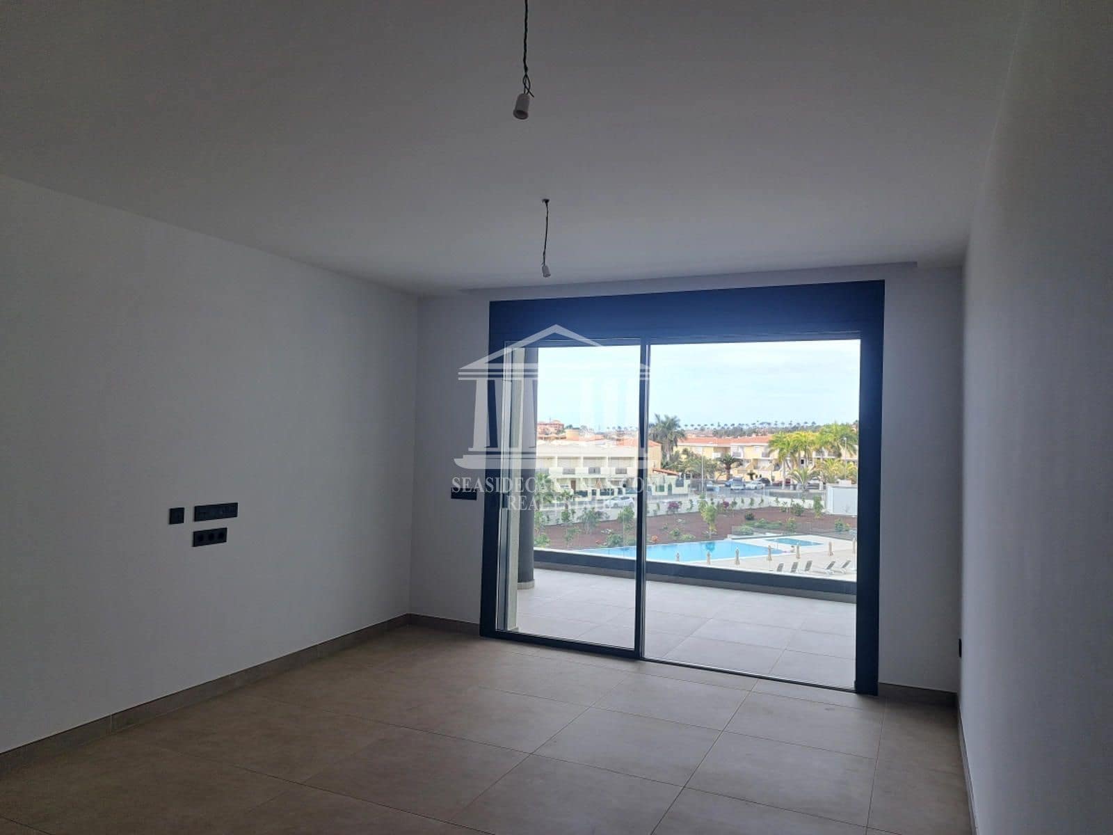 2 bedroom Flat for sale in Costa Adeje with pool garage - € 550,000 (Ref: 9753702)