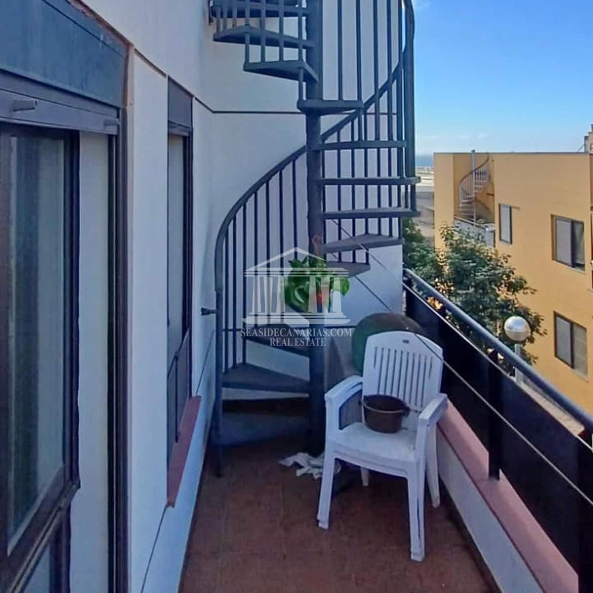 3 slaapkamer Penthouse te koop in Arona met garage - € 325.000 (Ref: 9753703)