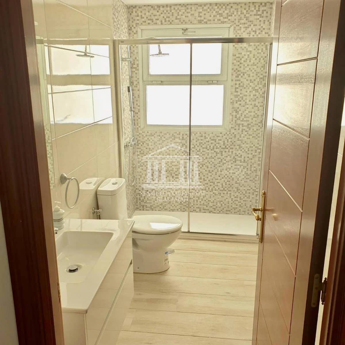 2 soveværelse Lejlighed til salg i Valle de San Lorenzo med garage - € 220.000 (Ref: 9753704)