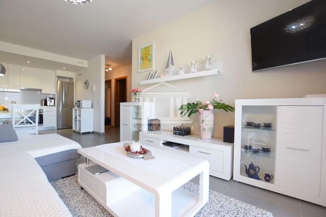 1 slaapkamer Flat te koop in La Tejita, Granadilla de Abona met zwembad garage - € 330.000 (Ref: 9753707)