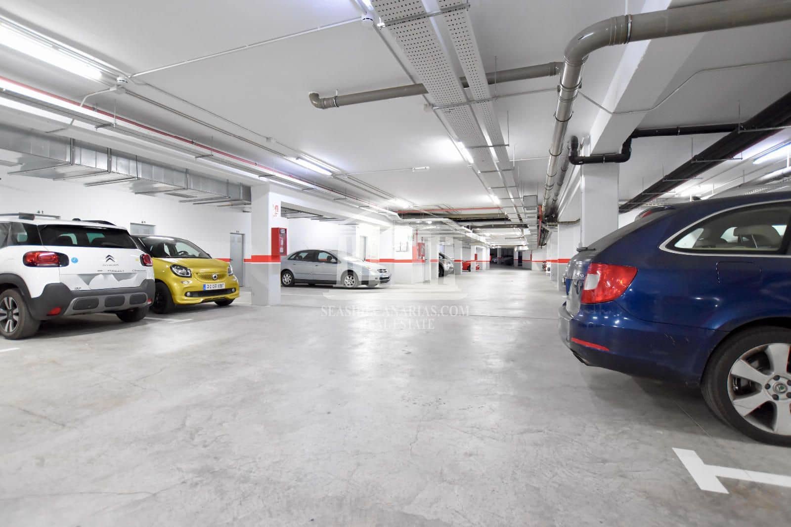 1 slaapkamer Flat te koop in La Tejita met zwembad garage - € 330.000 (Ref: 9753707)