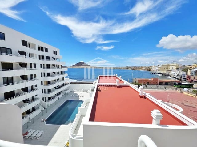 2 chambre Appartement à vendre à El Medano, Granadilla de Abona avec piscine - 579 500 € (Ref: 9753708)
