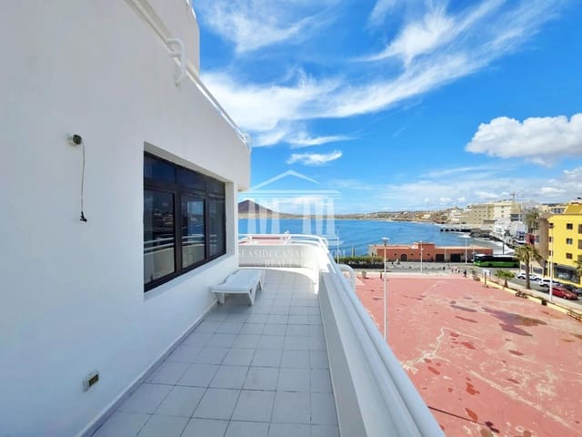 2 chambre Appartement à vendre à El Medano, Granadilla de Abona avec piscine - 579 500 € (Ref: 9753708)