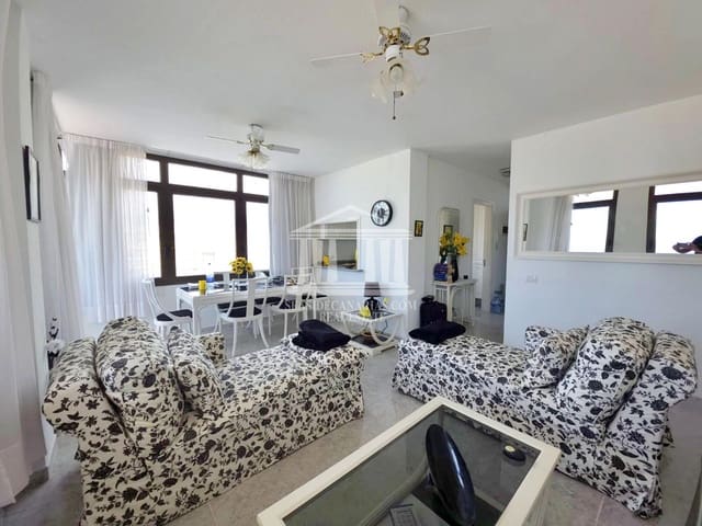 2 chambre Appartement à vendre à El Medano, Granadilla de Abona avec piscine - 579 500 € (Ref: 9753708)