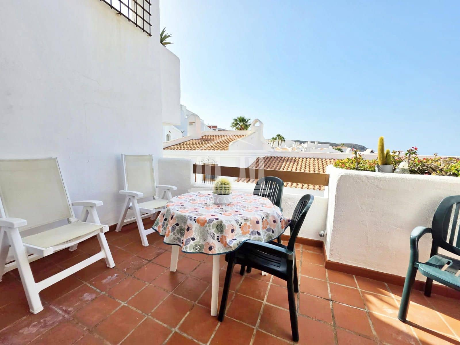 1 soverom Leilighet til salgs i Los Cristianos med svømmebasseng - € 232 000 (Ref: 9753709)