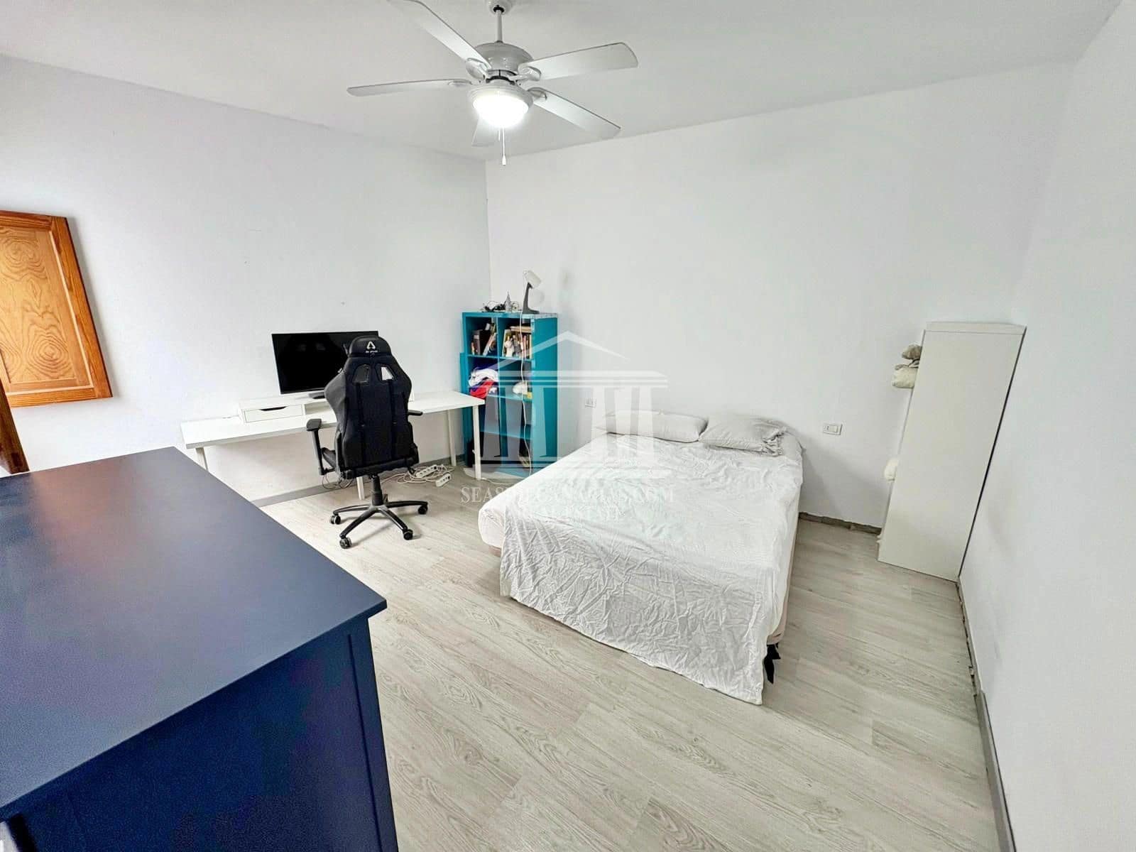 2 bedroom Flat for sale in Valle de San Lorenzo - € 230,000 (Ref: 9772576)