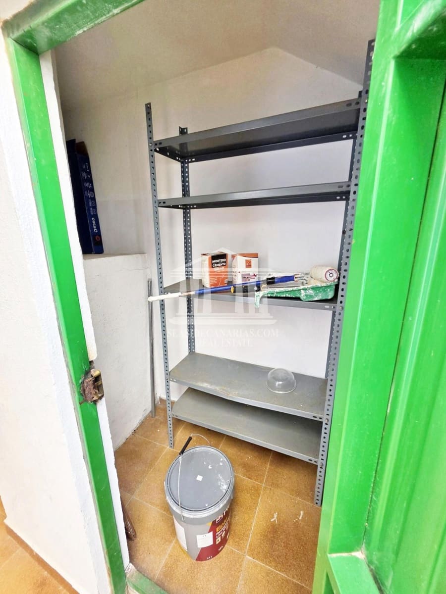 2 soveværelse Lejlighed til salg i Los Cristianos - € 245.000 (Ref: 9789681)