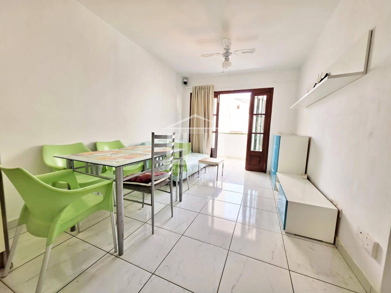 2 soveværelse Lejlighed til salg i Los Cristianos - € 245.000 (Ref: 9789681)