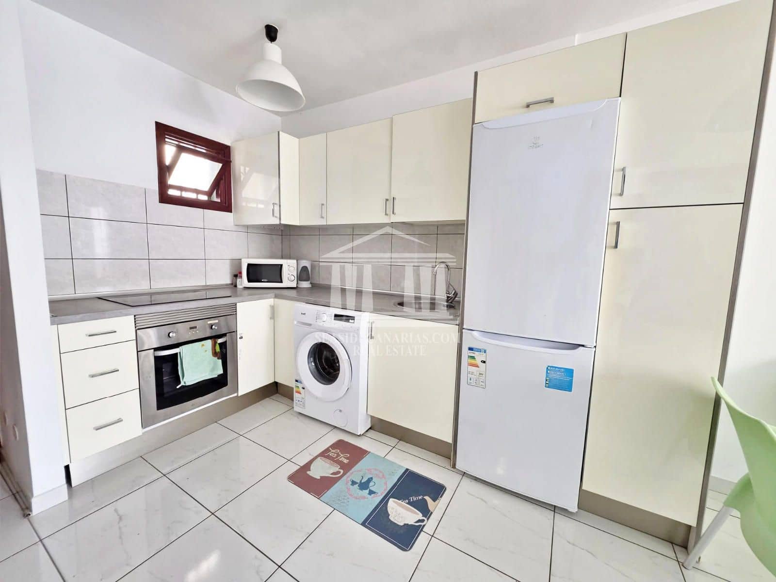 2 soveværelse Lejlighed til salg i Los Cristianos - € 245.000 (Ref: 9789681)