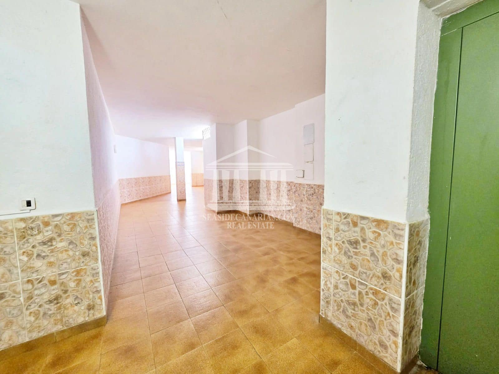 2 soveværelse Lejlighed til salg i Los Cristianos - € 245.000 (Ref: 9789681)